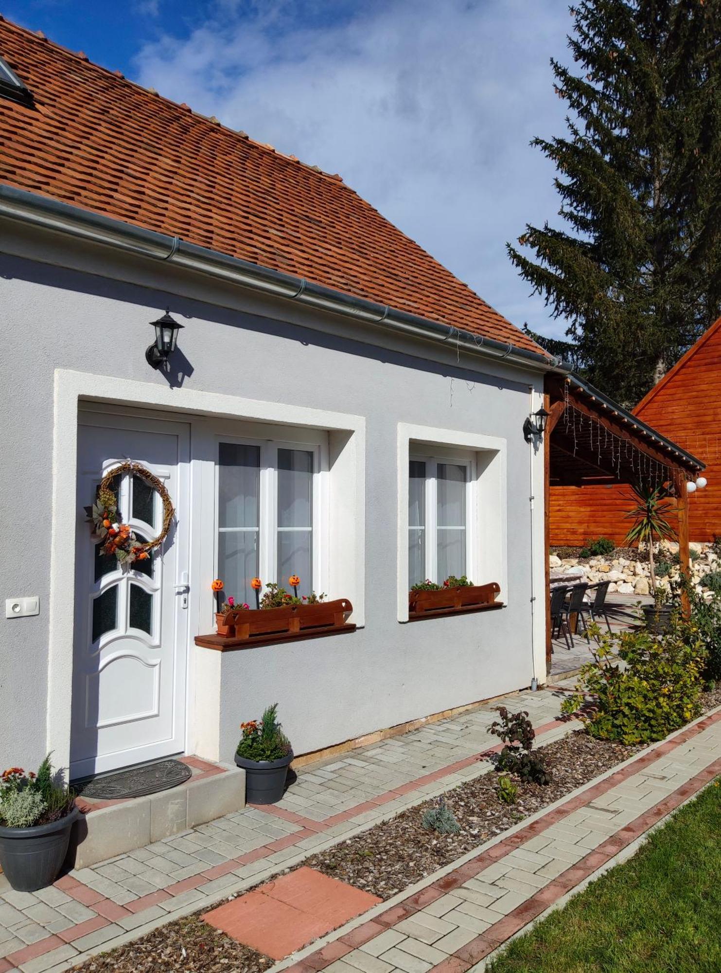 Borostyankut Wellness Home Bakonybel Bakonybél Exterior foto